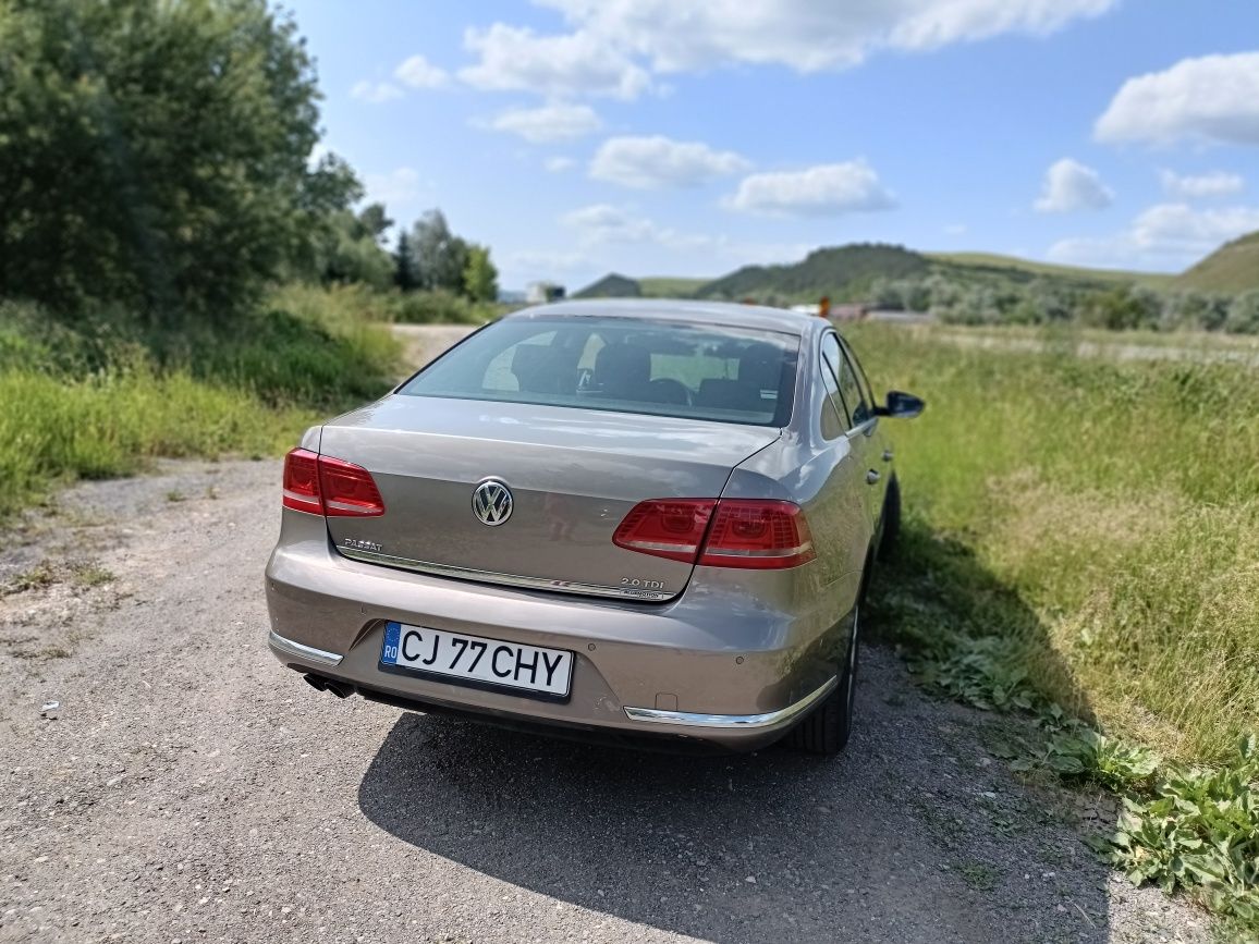 Vând VW Passat B7 berlina, an 2012