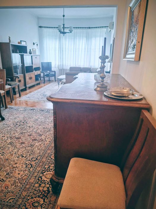 Аристократичен апартамент на Докторска градина !