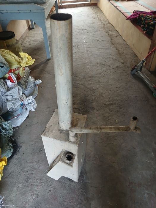 Kotyol sotiladi. Gaz va elektr tokga moslangana