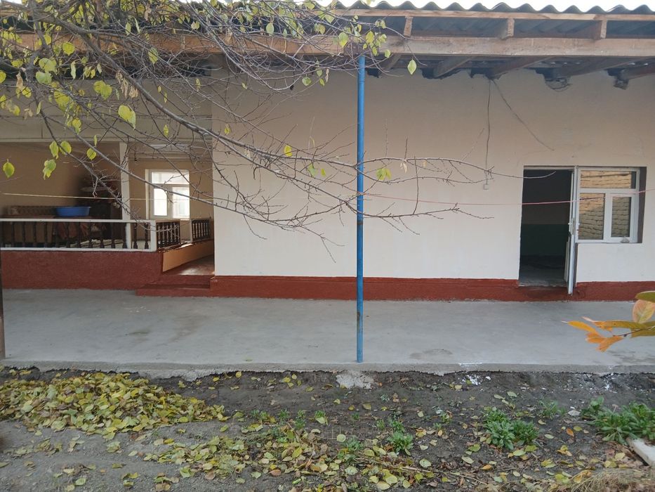 Srochna Arzon Uy sotiladi