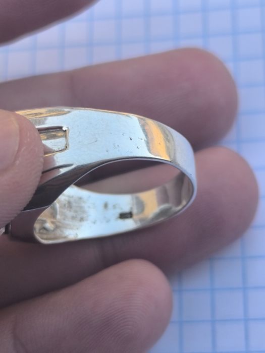 Продаю мужское кольцо
