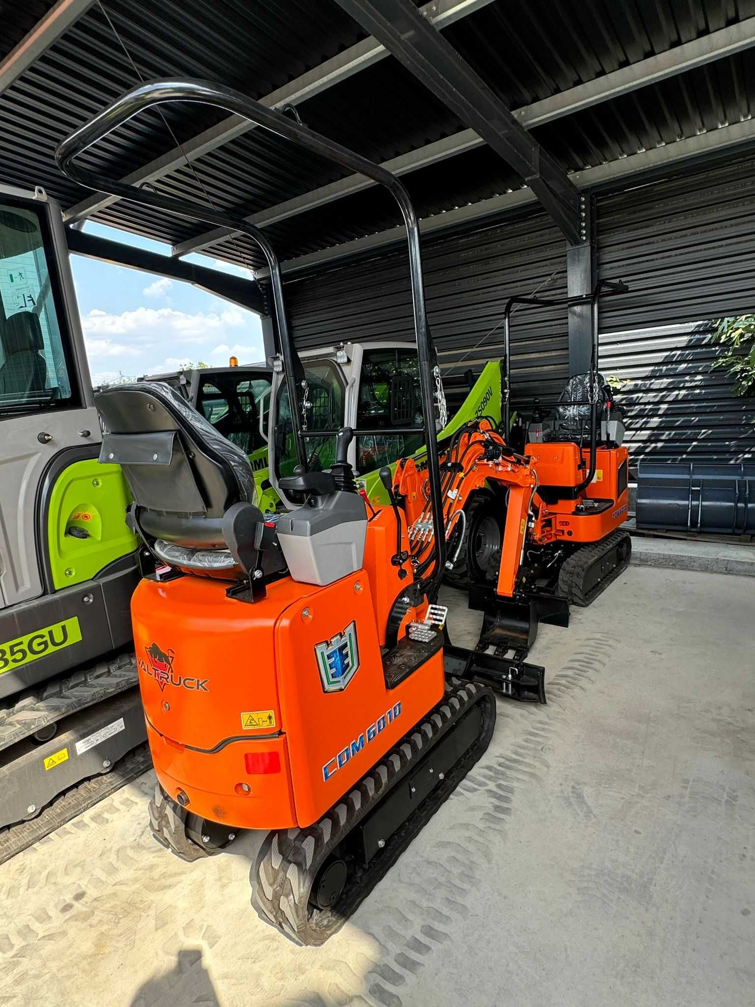 Mini excavator Valtruck 1,0t NOU Premium  Motor YANAMR GARANTIE 3 ANI