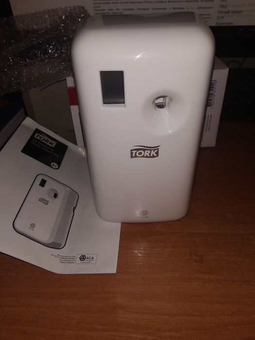 TORK диспенсер для аэрозольного освежителя