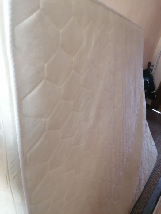 Двулицев запазен матрак