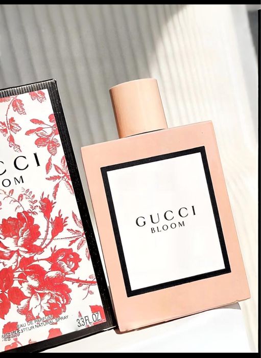 Gucci Bloom Ayollar atiri sotiladi