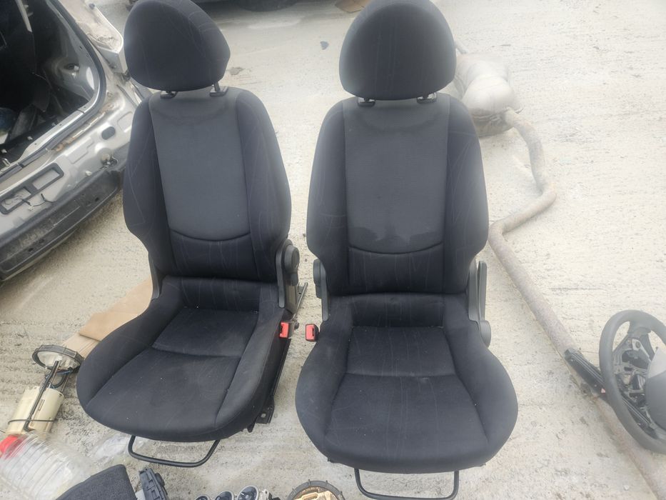 Scaune impecabile smart forfour