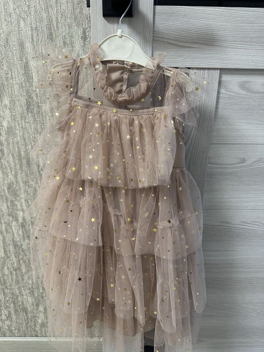 Платье на девочку