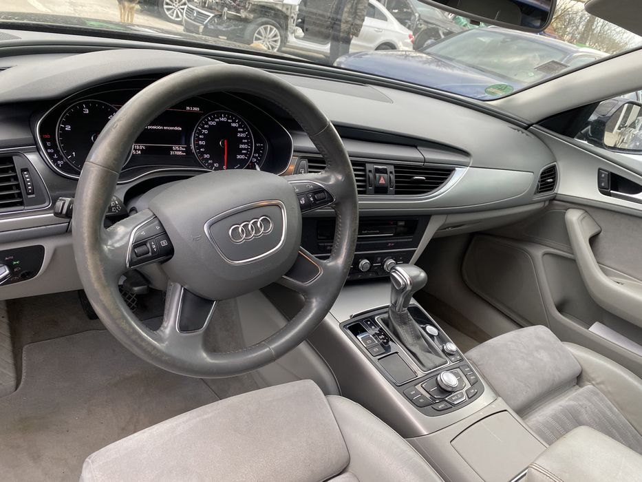 Haion cu lunetă  Audi A6 C7 2012