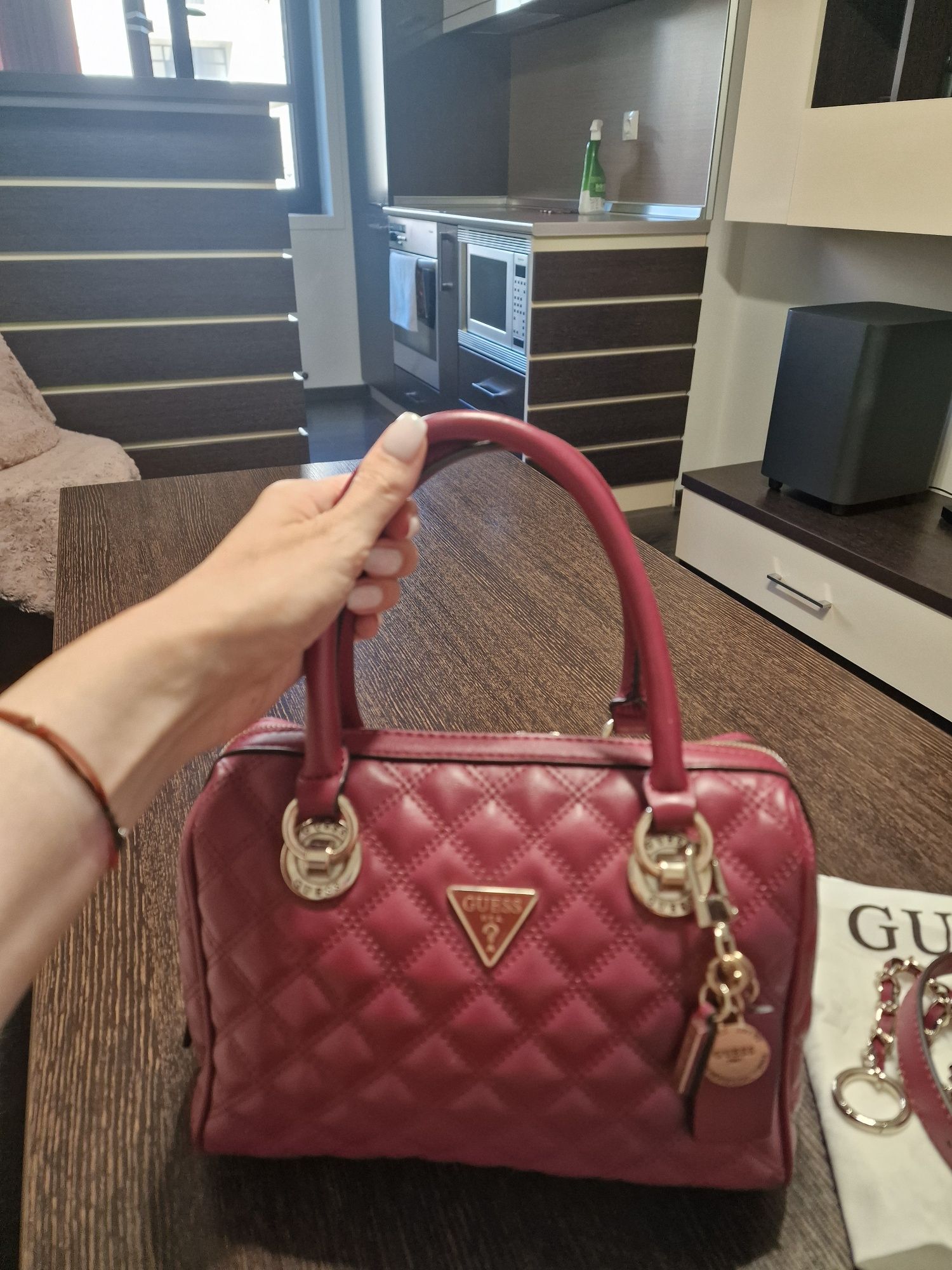 Дамска чанта Liu jo,Trussardi,Guess