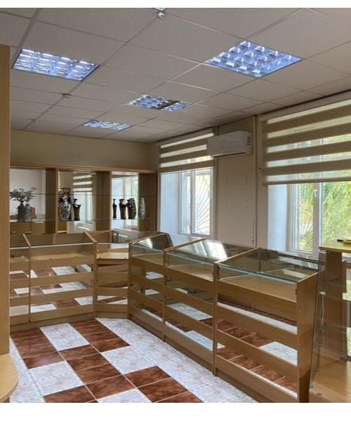 Ветрины для магазина