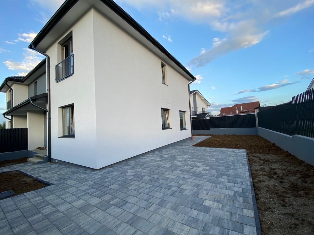 Casa de vanzare tip Duplex , Calea Cisnadiei, casa de apa