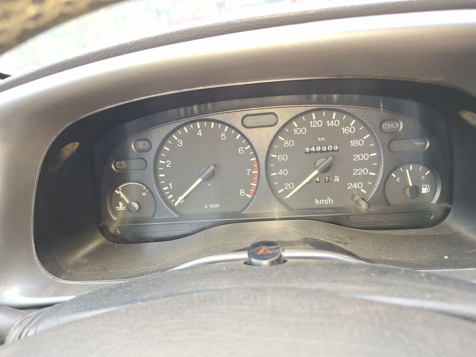 Ford mondeo 1.8 benzina