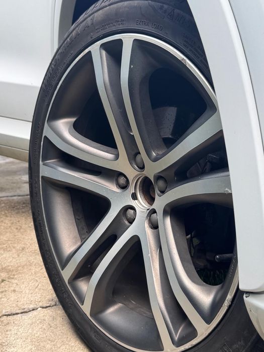 Audi q3 quattro an 2013