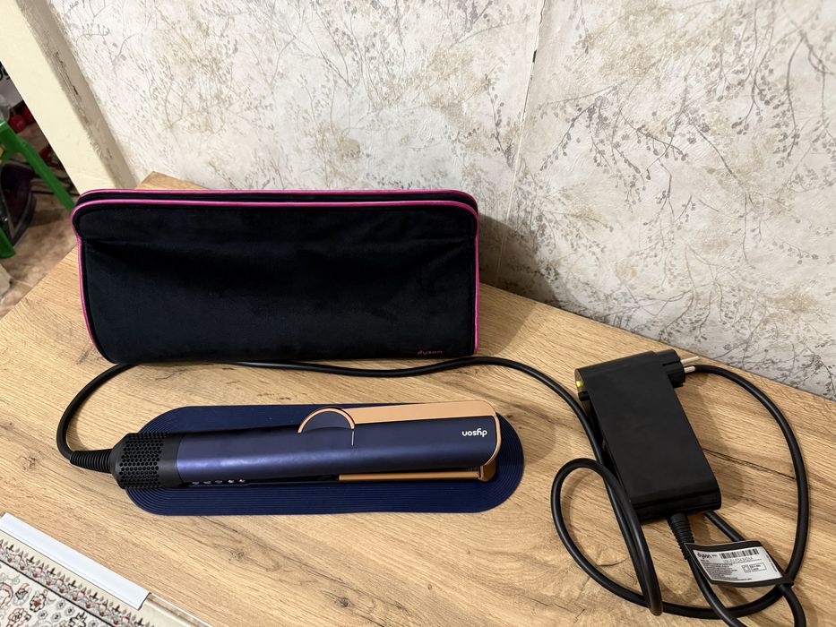 Dyson Airstrait HT01 паровой выпрямитель оригинал.