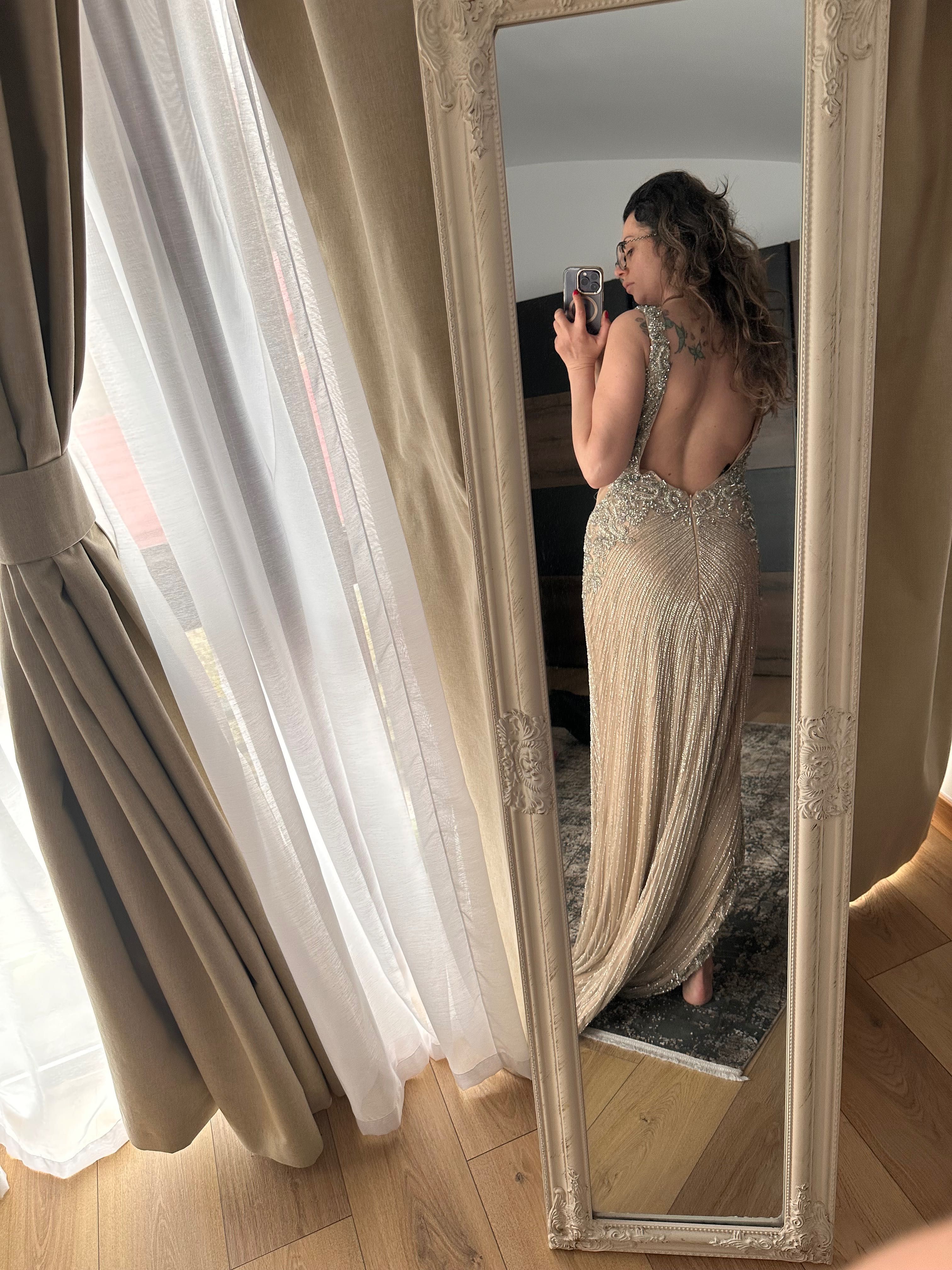 Rochie de nașa  tip bijuterie