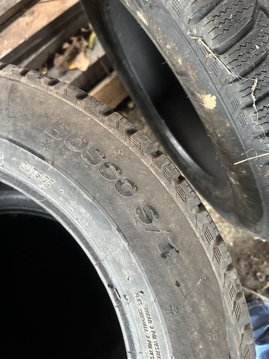 Гуми 235/60/18 зимни