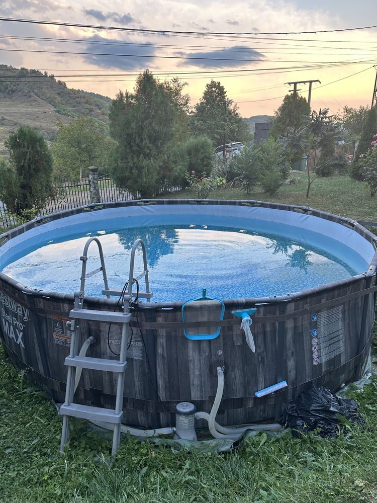 Piscină Bestway 4.27m + kit întreținere