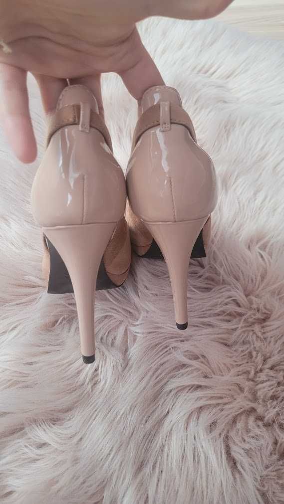 Sandale pantofi nude, Zara
