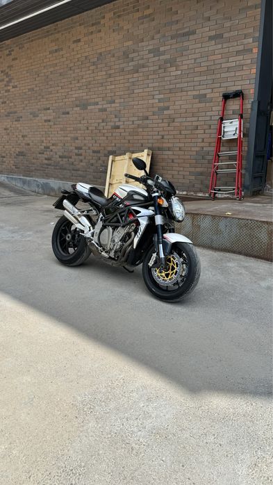 MV AGUSTA BRUTALE 1078RR 156 h.p легендарный мотоцикл