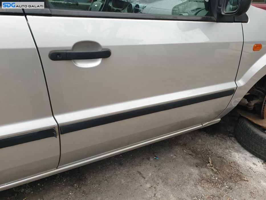 Usa Usi Portiera Portiere Dreapta Fata Dezechipata Ford Fusion 2002 - 2012 Culoare 62 [C5142]