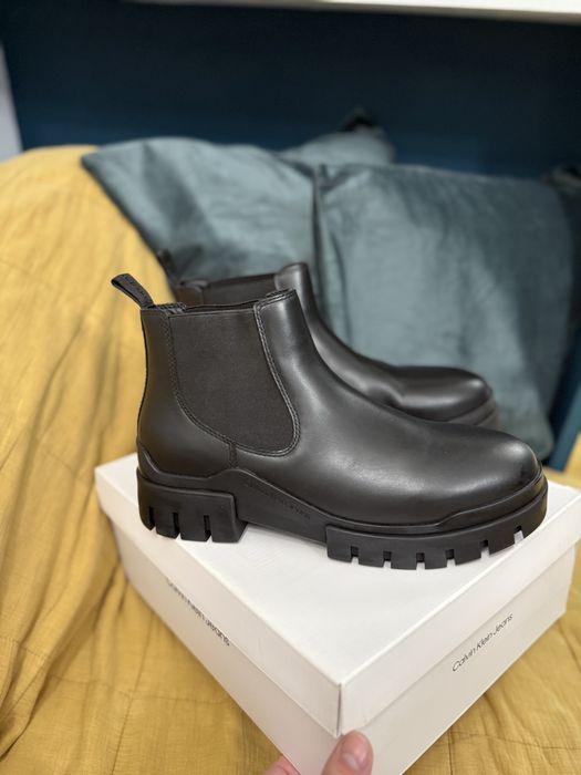 Calvin Klein Jeans cizme Chelsea din piele neagra marimea 41 noi