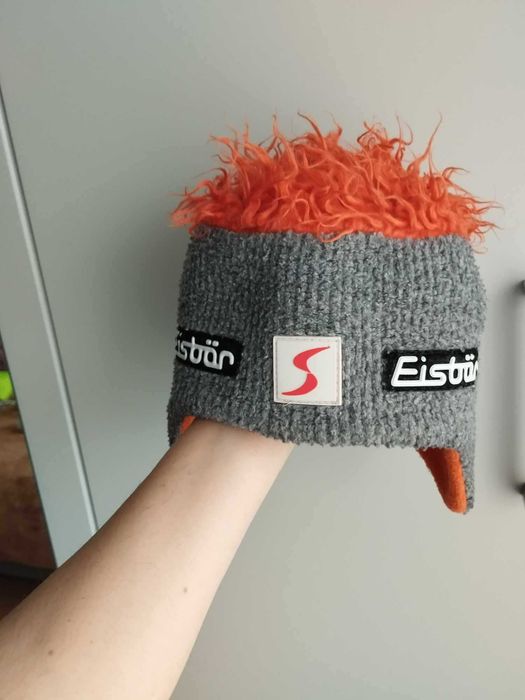 Caciuli Eisbar pt copii  20 lei/ buc