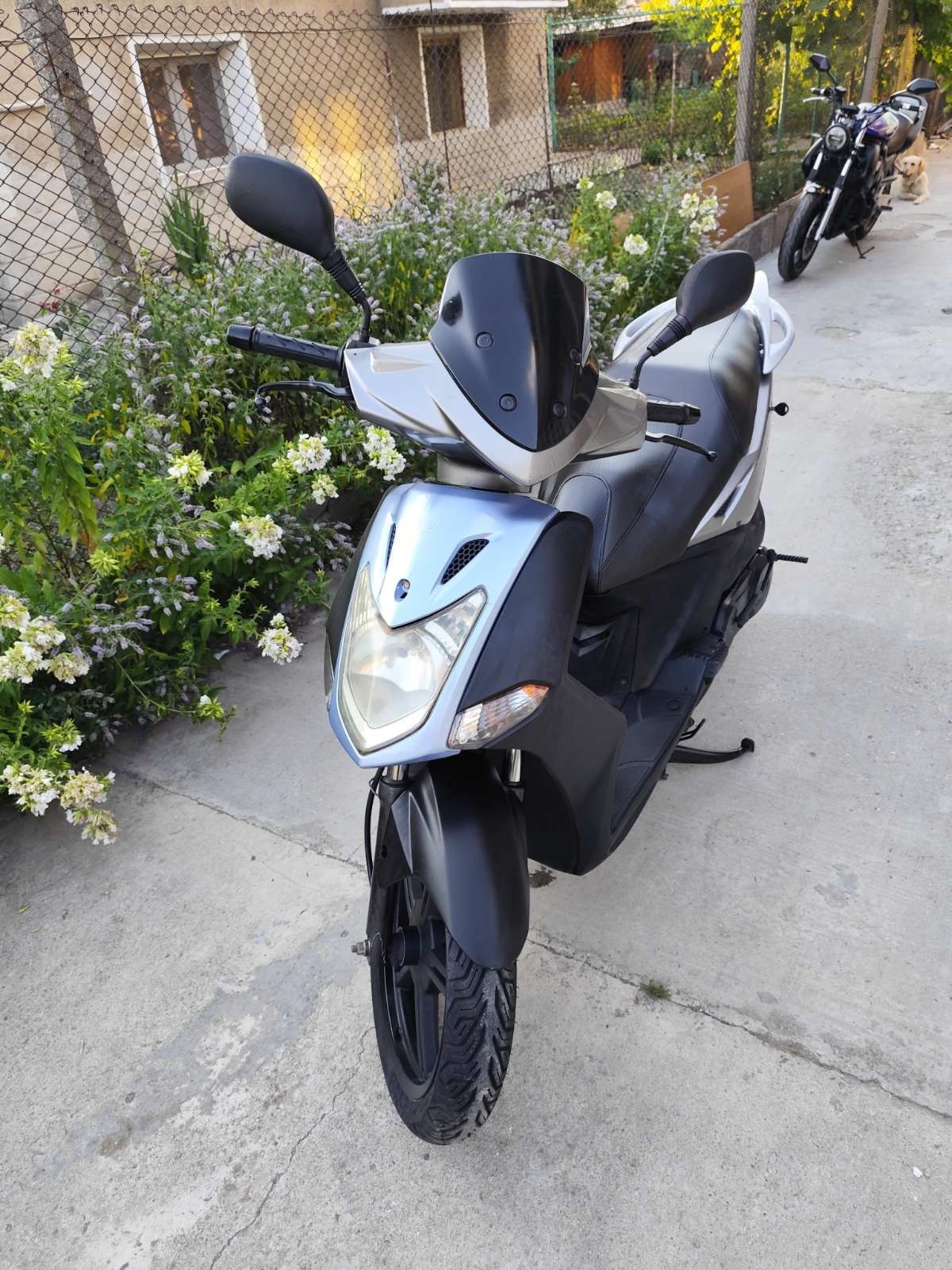 Kymko Agility 125 A1
