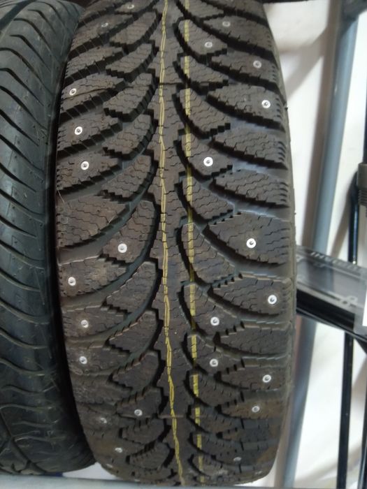 Шины шипованные 195/65R15