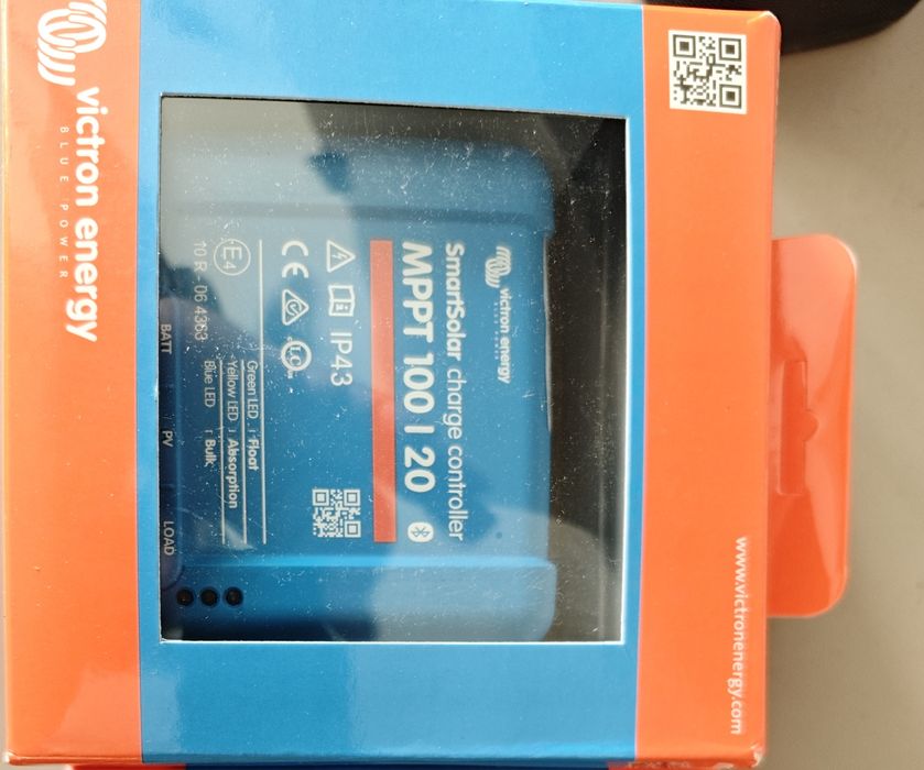 Victron SmartSolar 100/20