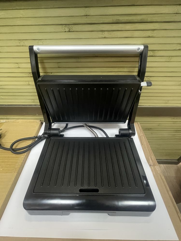 ГРИЛ Black&Decker BXGR1000E
