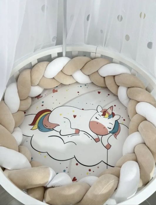 Продам косичку в детскую кровать