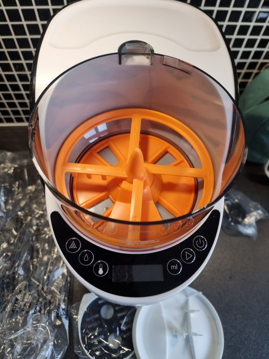 Машина за адаптирано мляко BABY BREZZA ADVANCED FORMULA PRO като нова