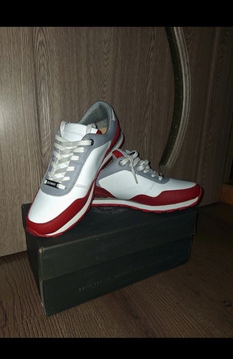 Pantofi sport barbati!