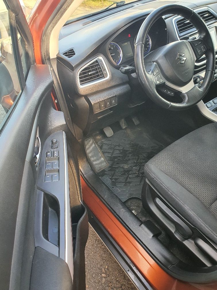Suzuki Sx4 Scross 4X4 diesel 120 CP - unic proprietar