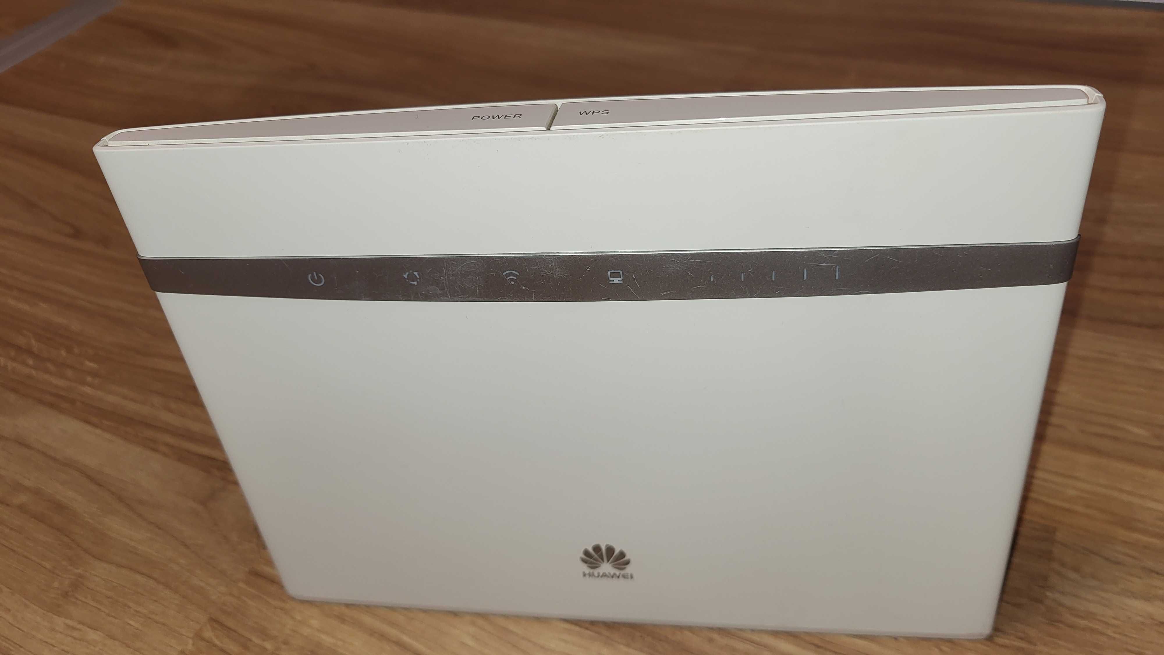 Huawei 4G Router B525 Wireless  cu sim 300Mbps Dual Band