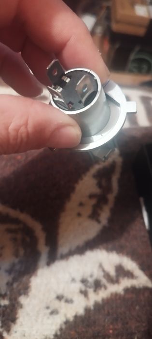 Лед крушки H4 за фарове