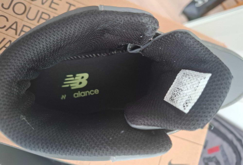 New Balance Сникърси GT800TG3 Сив 38 номер