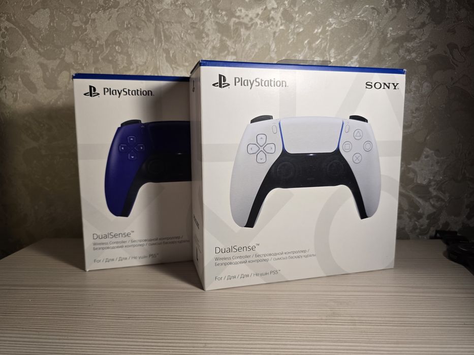 Игровой контроллер Sony PS5 DualSense белый  и фиолетовый