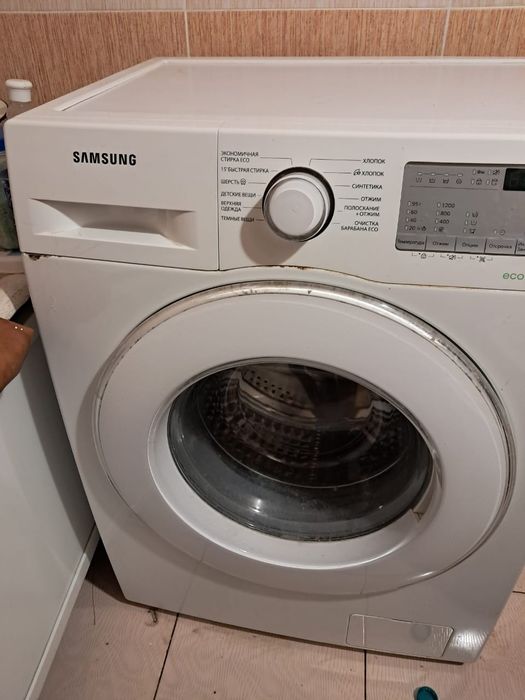 Стиральная машинка б.у автомат
