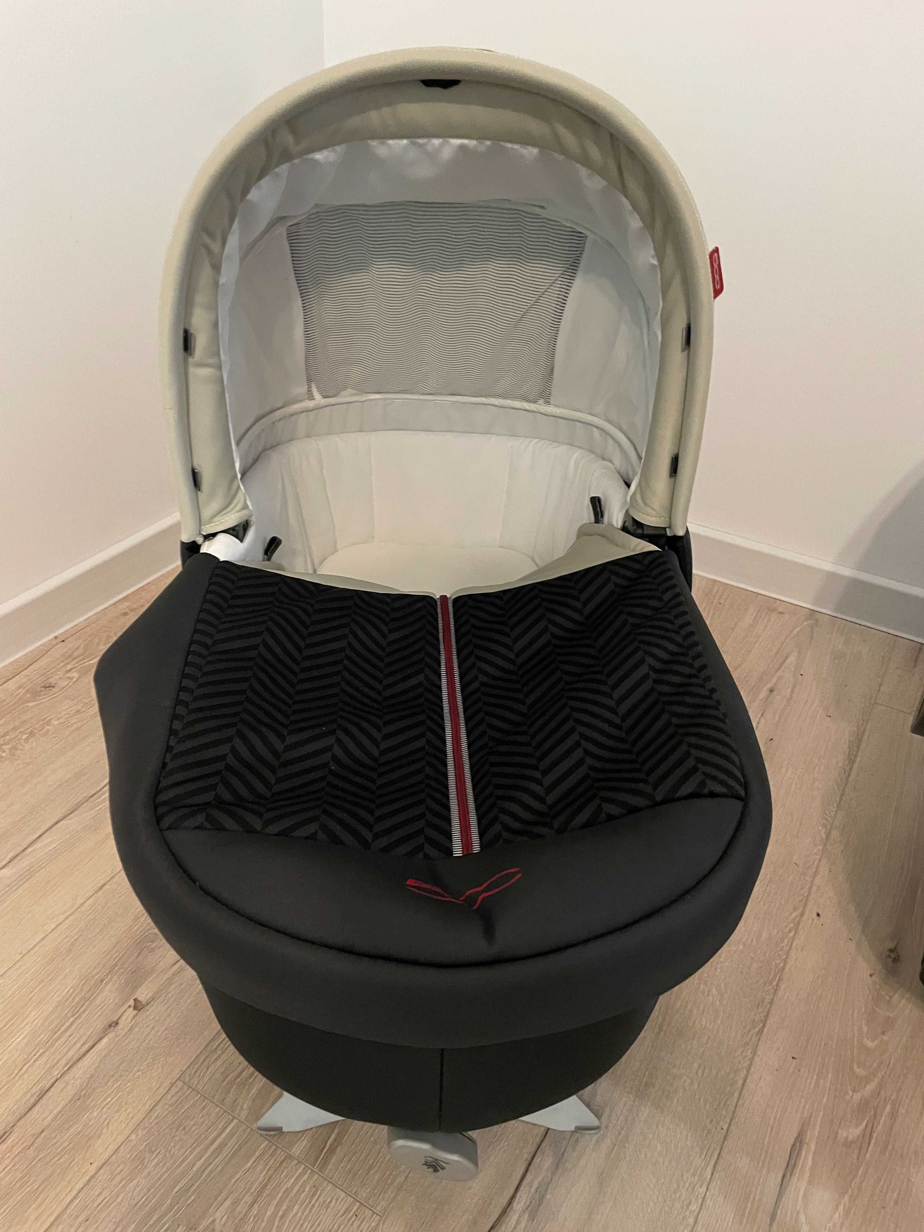 Бебешка количка Peg Perego Fiat 500 3 в 1
