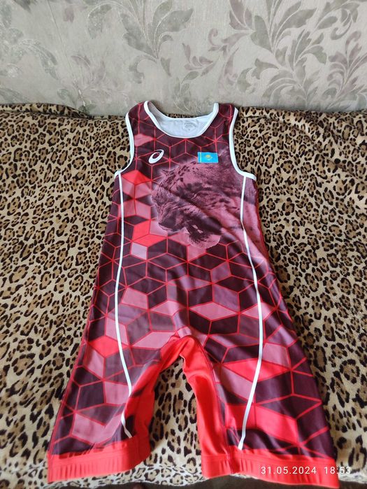 Борцовка нательная