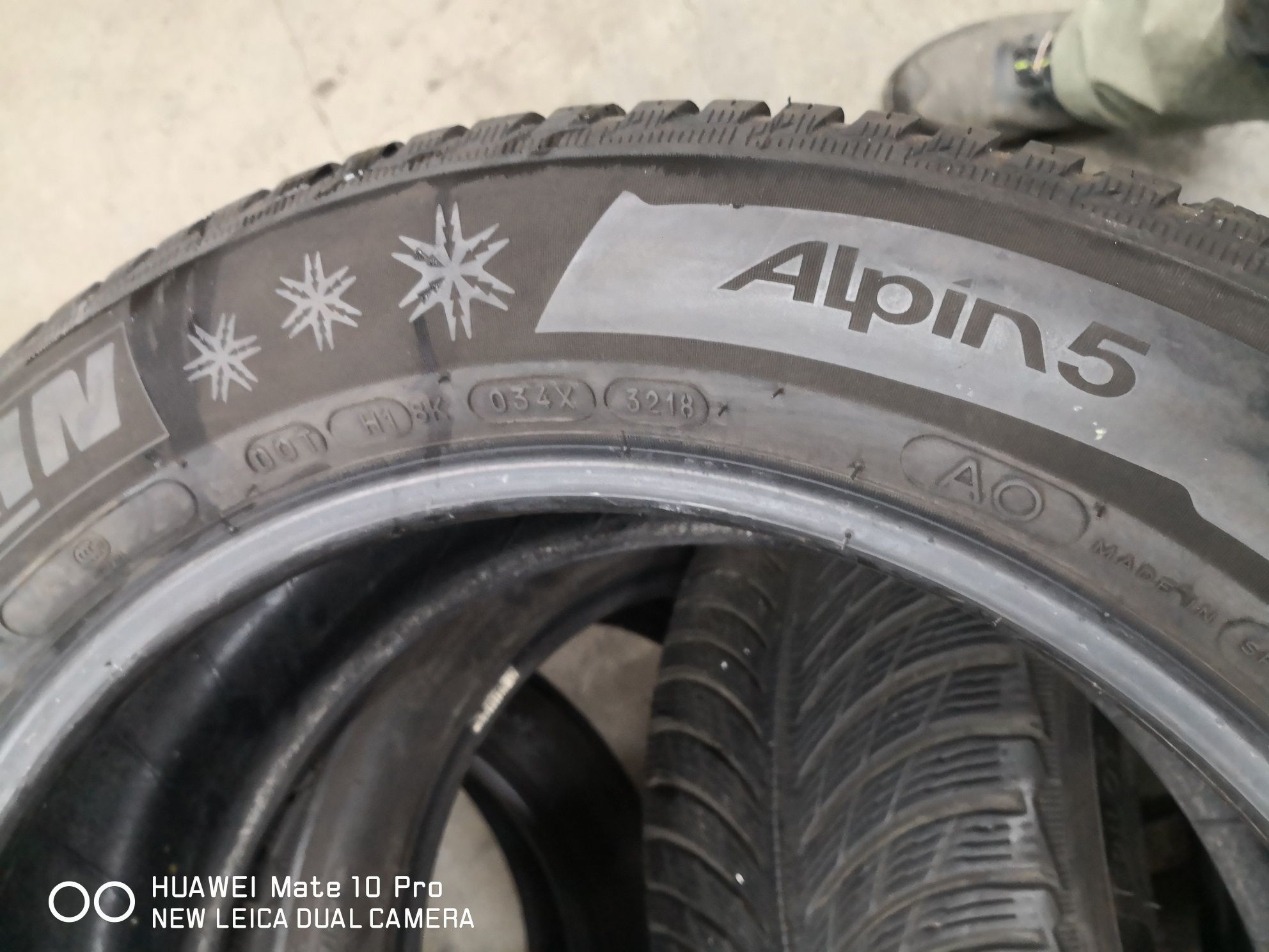 225 55 17 цола гуми като нови Michelin
