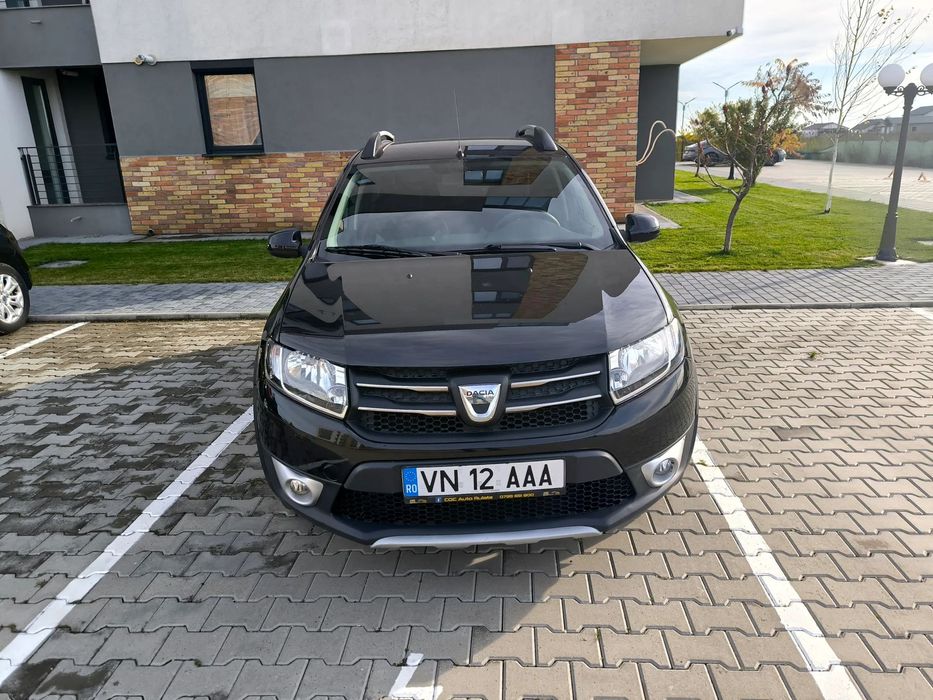 Dacia Sandero Stepway Vând Dacia Sandero Stepway 2012