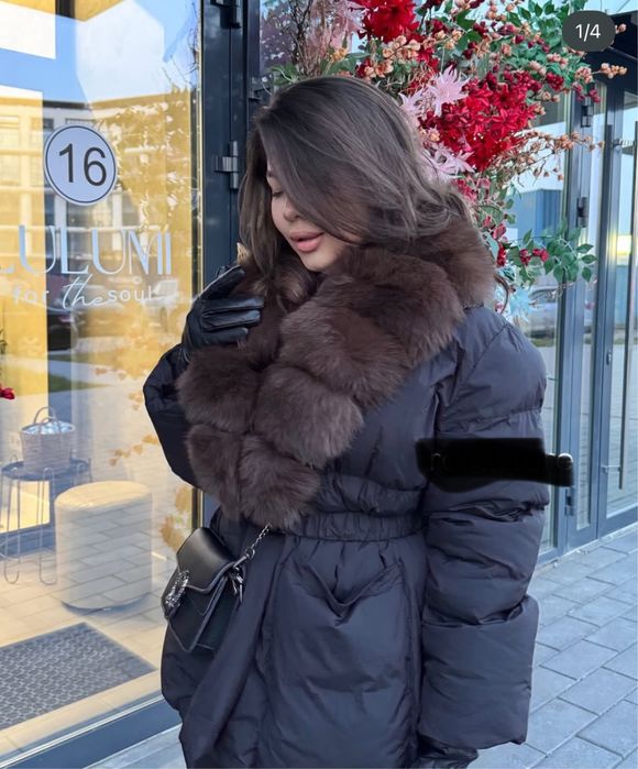 Продаю куртку , зимняя, размер стандарт , гусиный пух