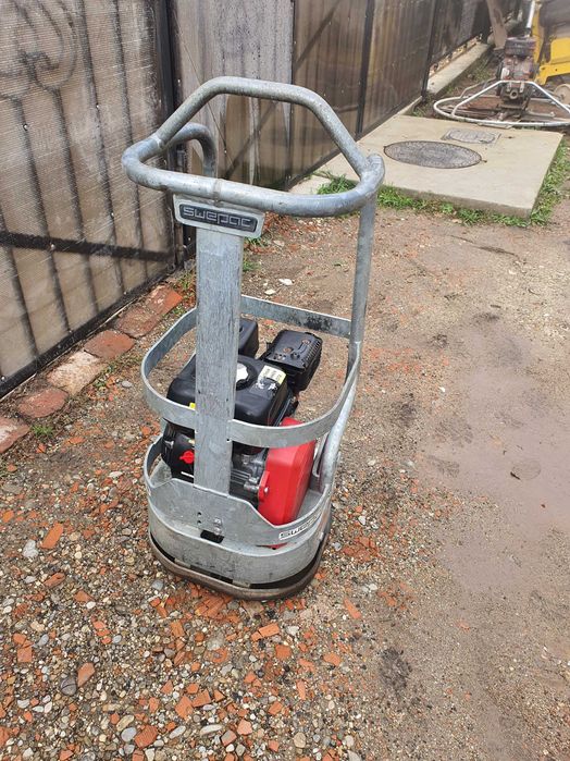Swepac Fr95 compactor 95kg Honda GX160 an 2022 f putin folosit ca nou