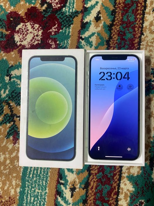 iPhone 12 продам