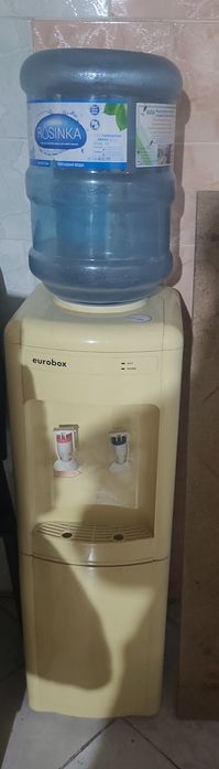 Продам кулер для воды  б/у