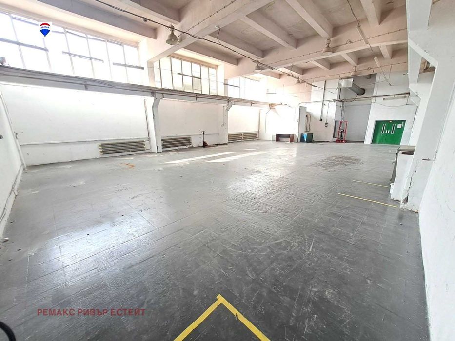 Промишлено помещение под наем кв. Родина 1