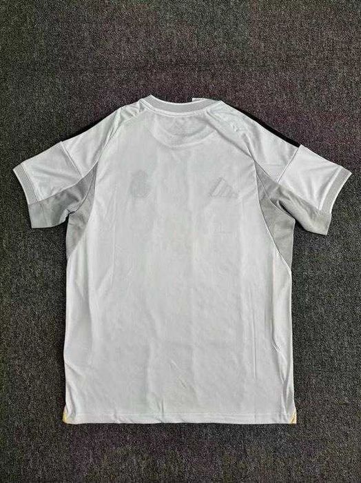Real Madrid Home Kit 25/26