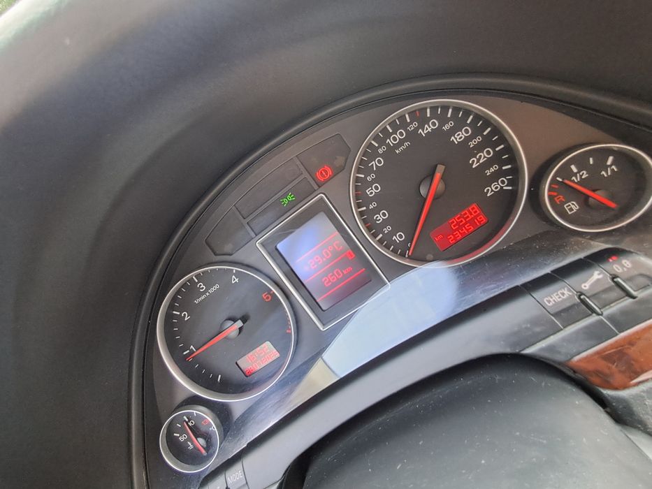 Vând Audi A4 B6 an 2003